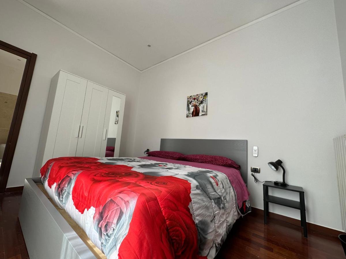 Bed and Breakfast Bruno House Napoli Esterno foto