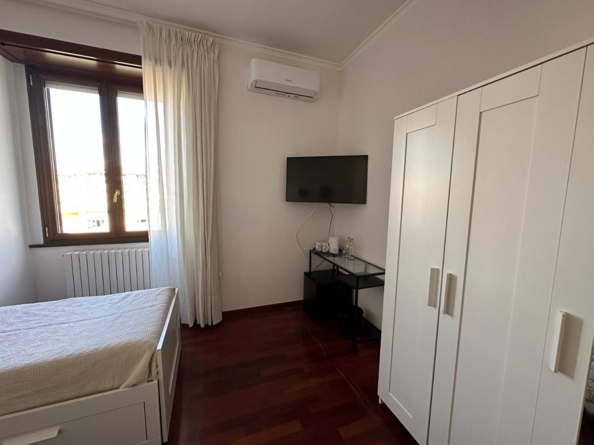 Bed and Breakfast Bruno House Napoli Esterno foto