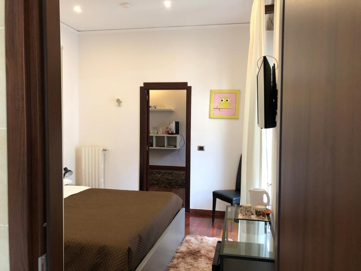 Bed and Breakfast Bruno House Napoli Esterno foto