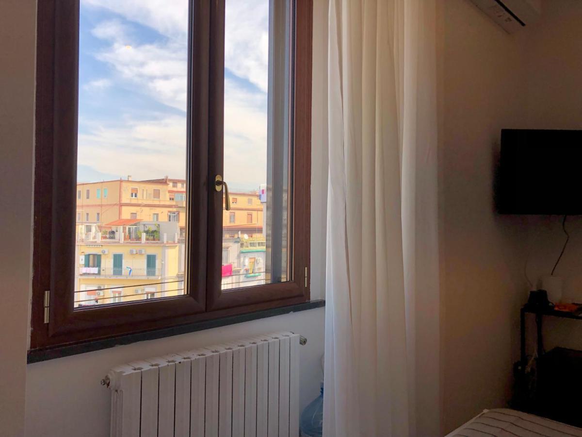Bed and Breakfast Bruno House Napoli Esterno foto
