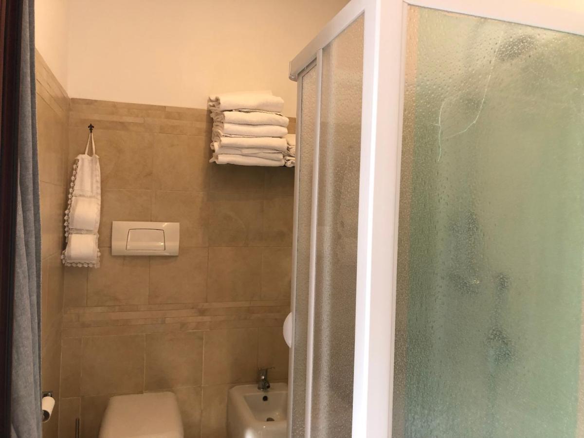 Bed and Breakfast Bruno House Napoli Esterno foto