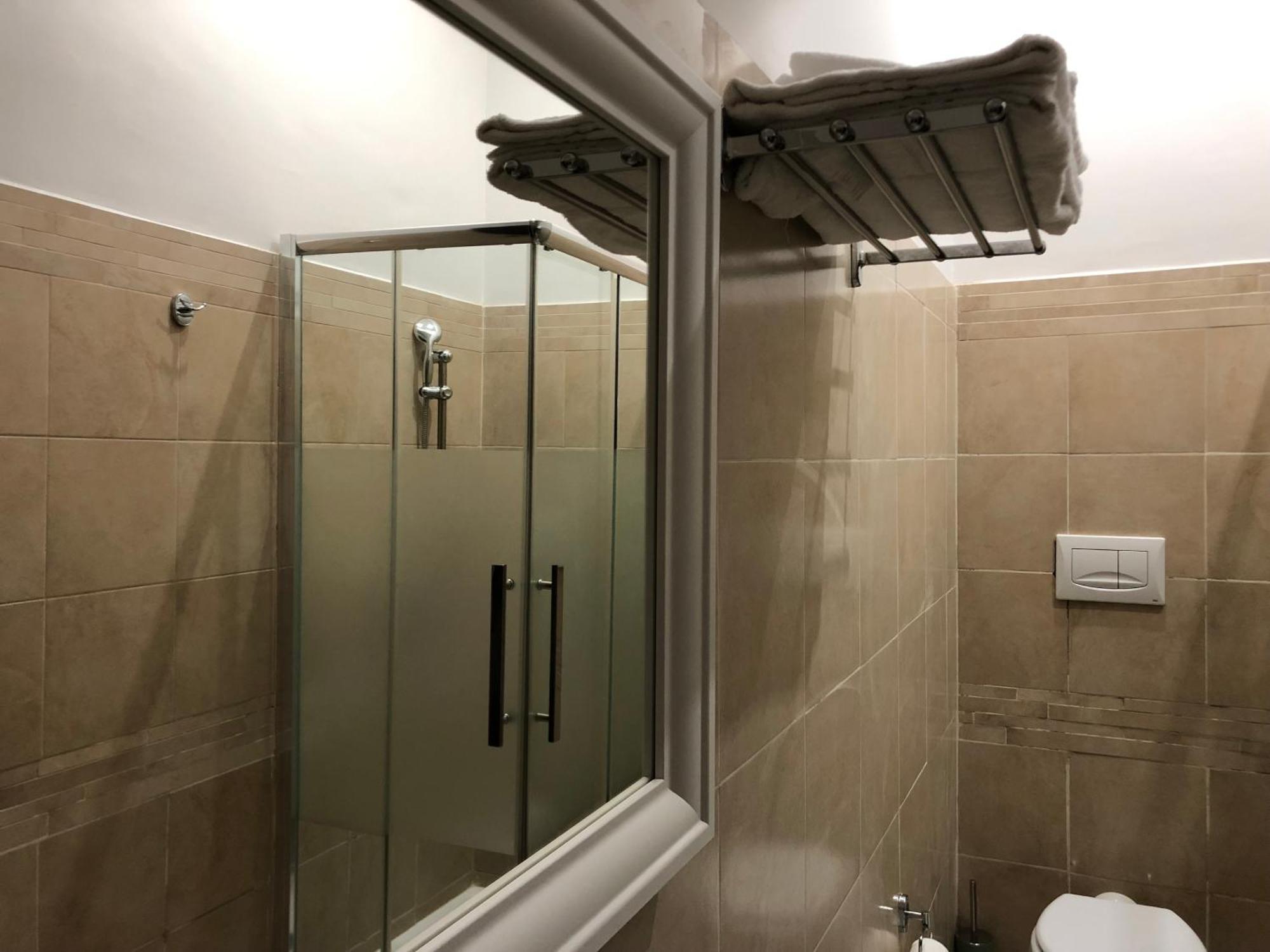Bed and Breakfast Bruno House Napoli Esterno foto