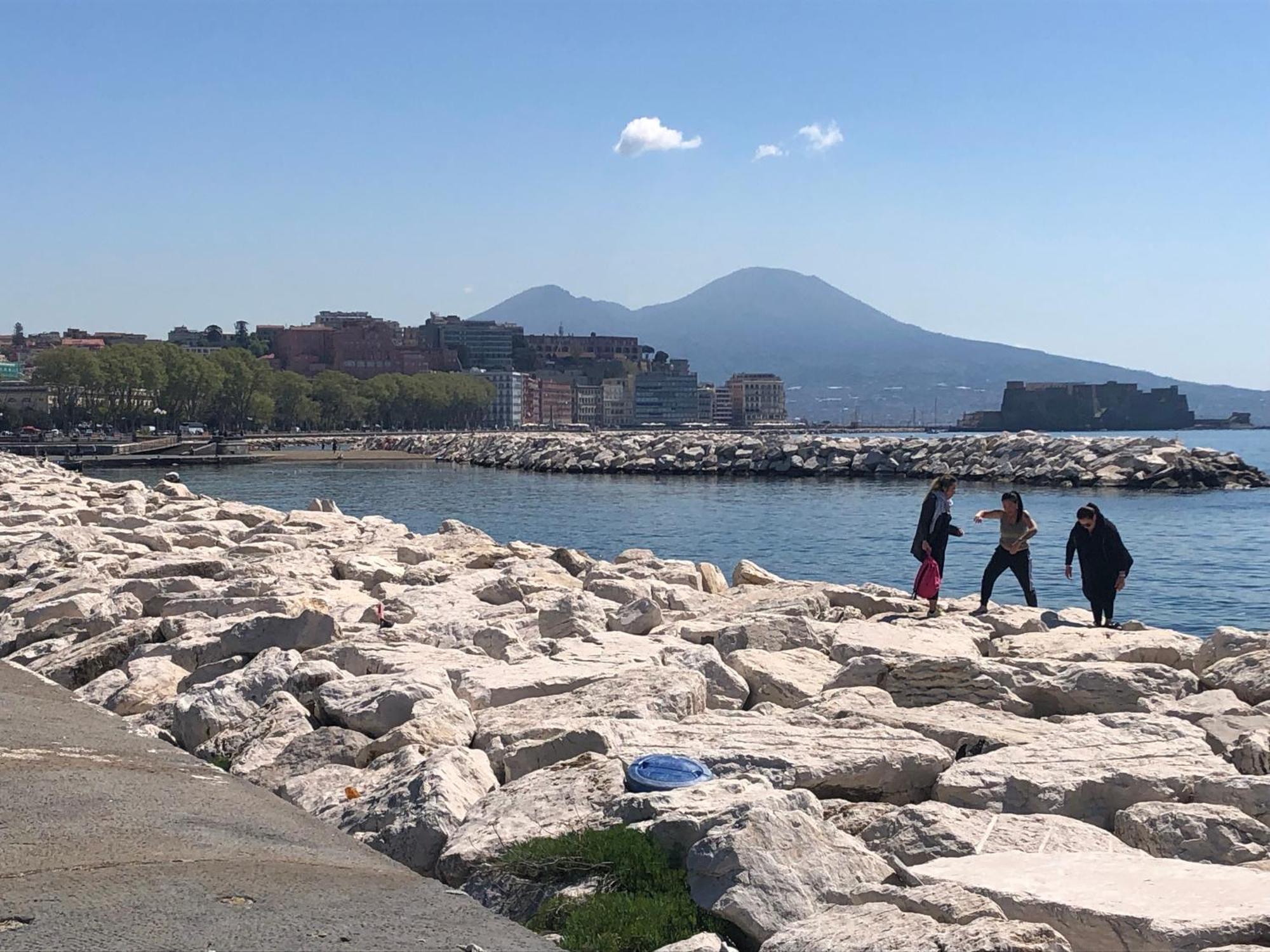 Bed and Breakfast Bruno House Napoli Esterno foto