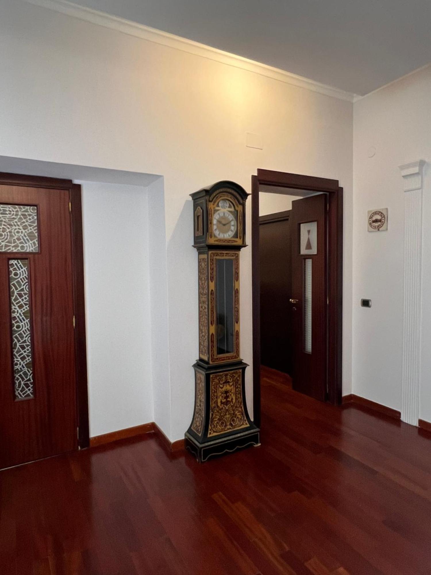 Bed and Breakfast Bruno House Napoli Esterno foto